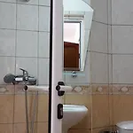 Kera 4*