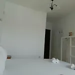 Kera 4*