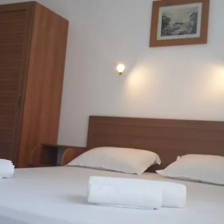 Kera 2* Σωζόπολη