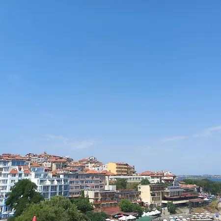 Kera Pensionat 4*